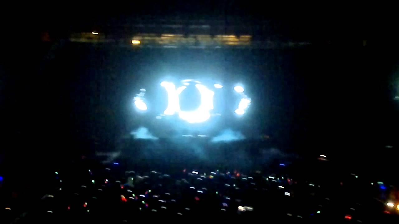 swedish house mafia manila intro! we came we rave we love + greyhound