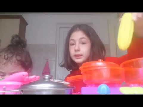 მე და ტასო ვაკეთებთ გემრიელ საჭმელებს