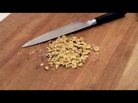 cook-like-a-chef:-hazelnut-brittle