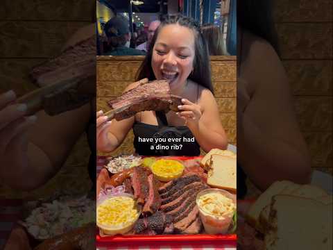 Video: DFW's Best Barbecue: pechugas, costillas y carnes ahumadas