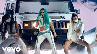 Video thumbnail of "KAROL G - Bichota, Makinon, El Barco "Billboard Music Awards 2021""