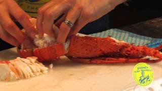 How to prepare a cooked seafood platter