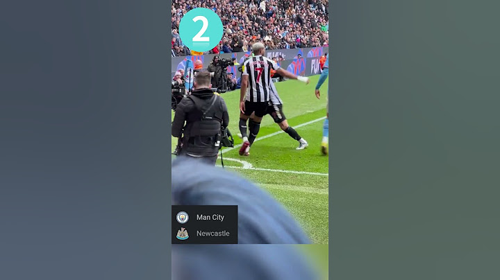 Haaland's time-wasting efforts earn 4 corner kicks in a row #shorts