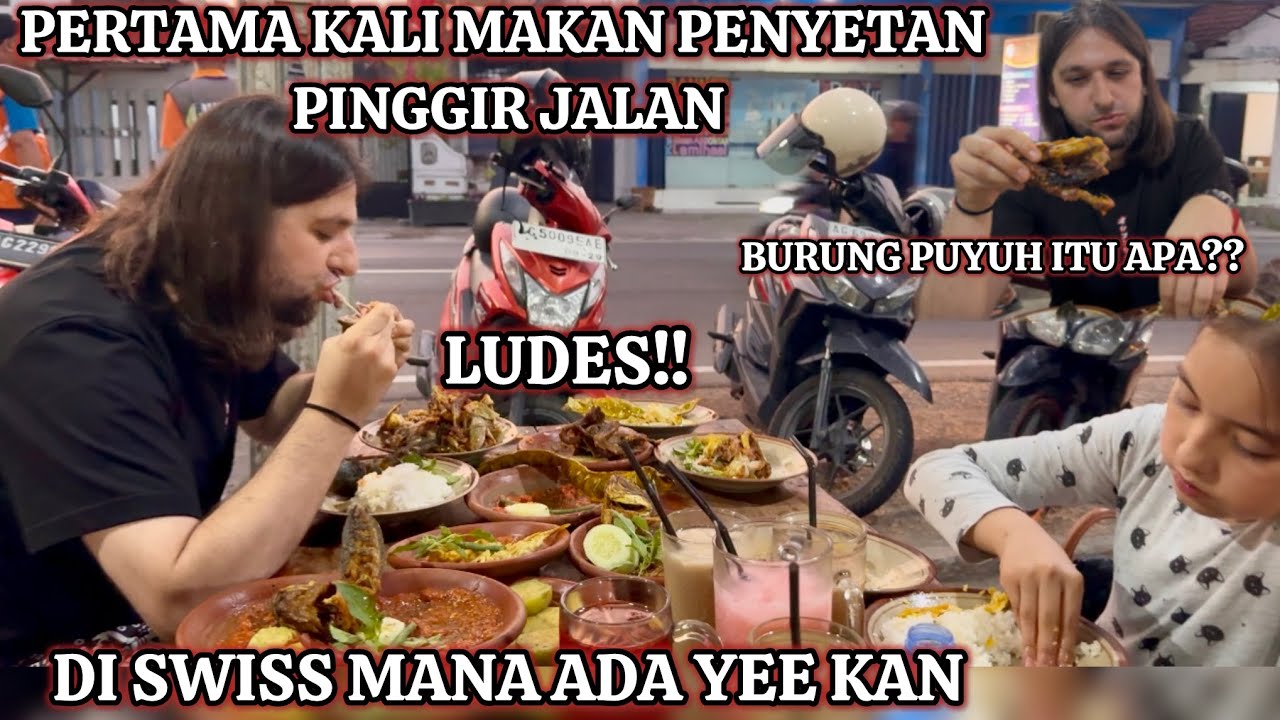 AJAK SUAMIKU NYOBAIN PENYETAN PINGGIR JALAN