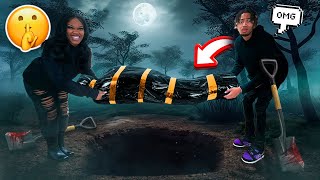 BEGGING MY BOYFRIEND TO HELP ME HIDE A BODY PRANK!! *INSANE REACTION*