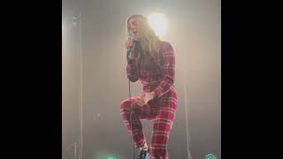 Katelyn Tarver - Fall Apart Too (Live At PromoWest Pavilion at Ovation, Cincinnati Area,Newport, KY)