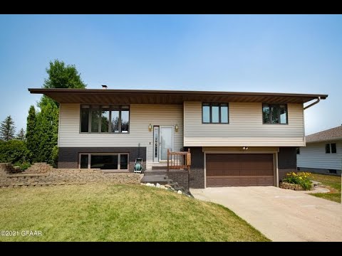 604 3rd Ave NE, Hillsboro, ND home video tour