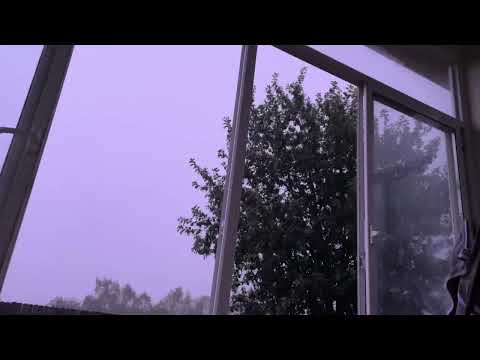 Weather: Strong Thunderstorms Produce Multiple Lightning Strikes (October 25, 2025)