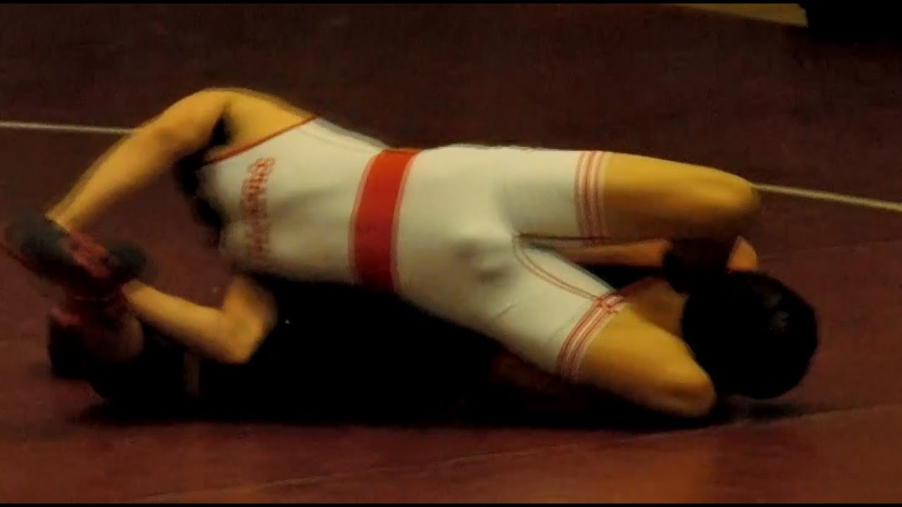 150 #1 Landon Weidler, Belleville East over #2 Tyler Nolan, Granite City  fall