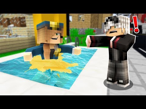 KIZ POLİS HAVUZA ÇİŞ YAPTI! 😱 - Minecraft