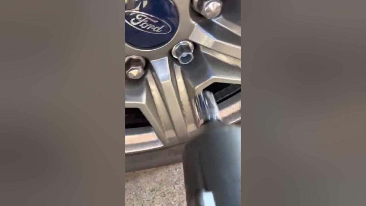 Ford F150 lug nut issue. Mushroomed lug nut fix YouTube