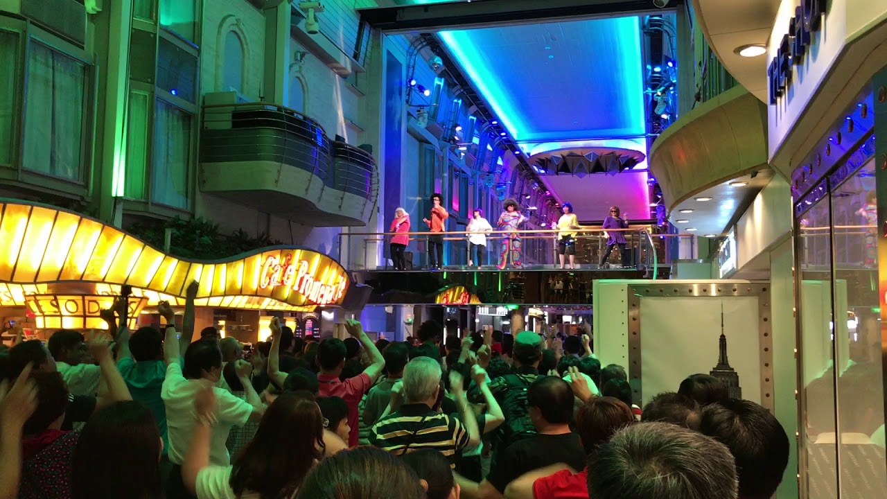 voyager of the seas disco