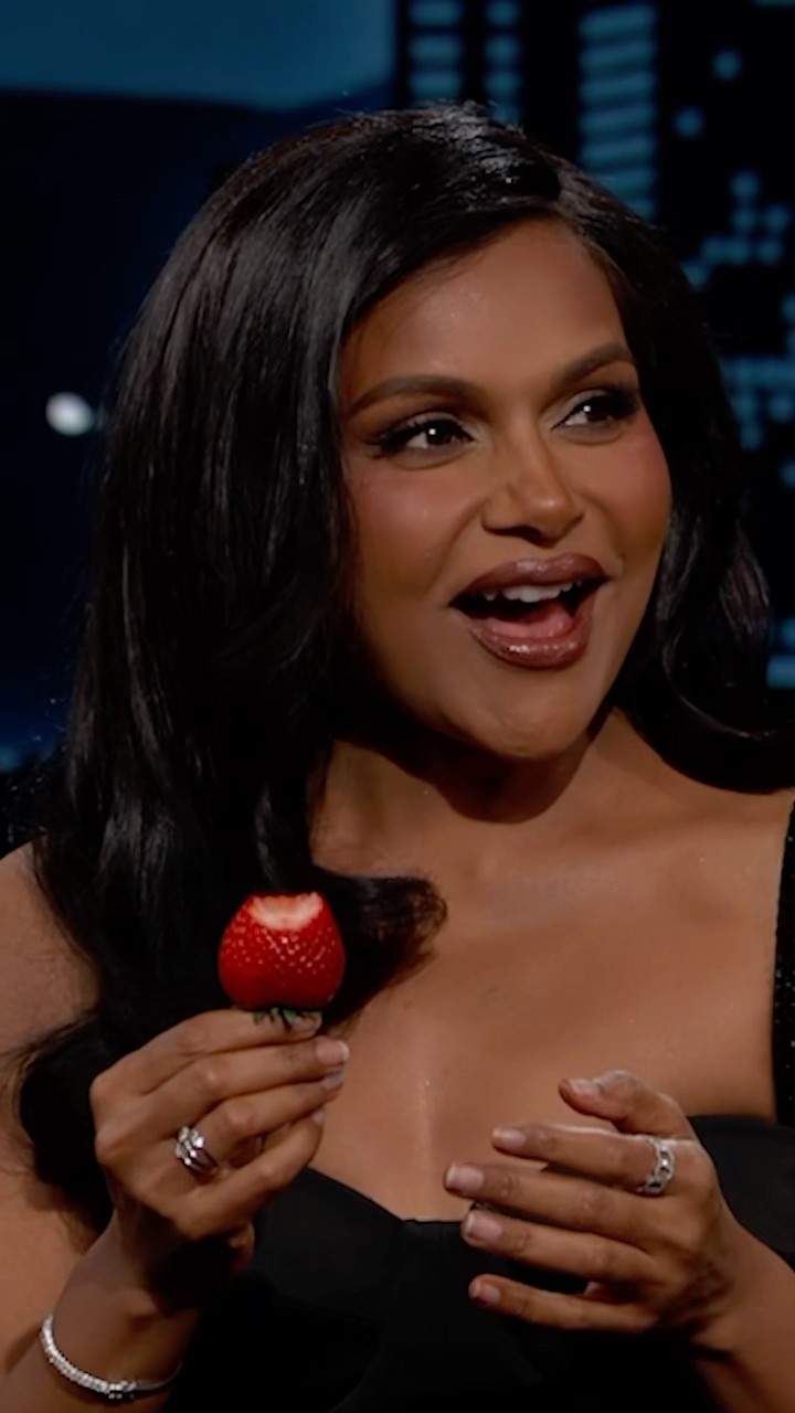 Jimmy \u0026 Mindy Kaling try the viral $19 strawberry! ?#Kimmel