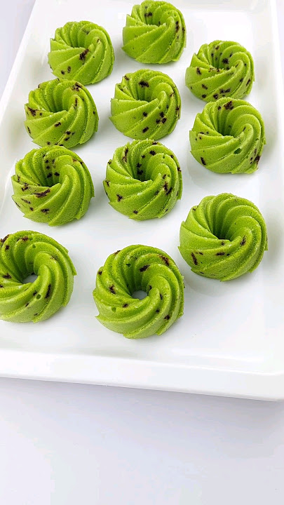 MINI PANDAN SANDWICH CUPCAKE - 1 RECIPE GET 25 PCS #nurislamiyahmuchsin #salesideas #pandancakes