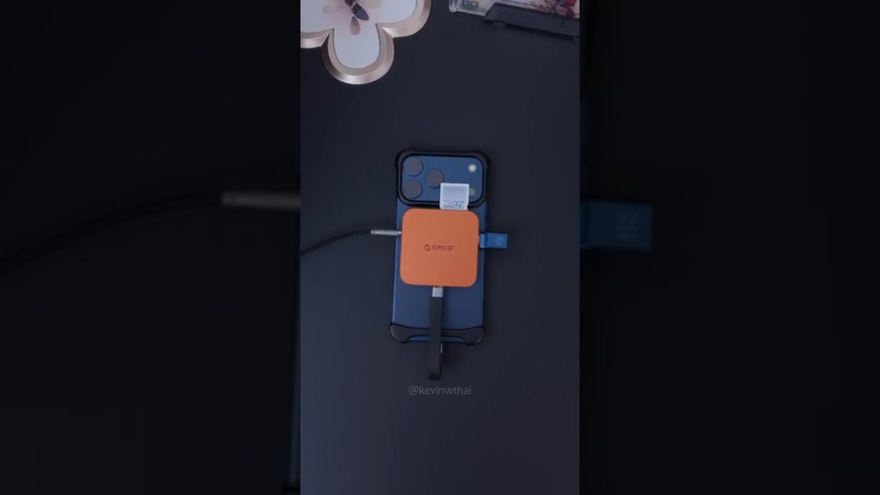 Orico MG7 - M.2 MAGNETIC Hub for iPhone?!📱