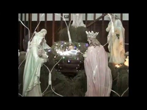 حصريا احتفالات مطرانية الأقباط الأرثوذكس بقنا بأعياد الميلاد المجيد 2015