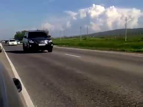 Кортеж путина машины