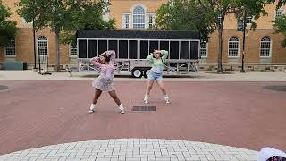 Itzy- \