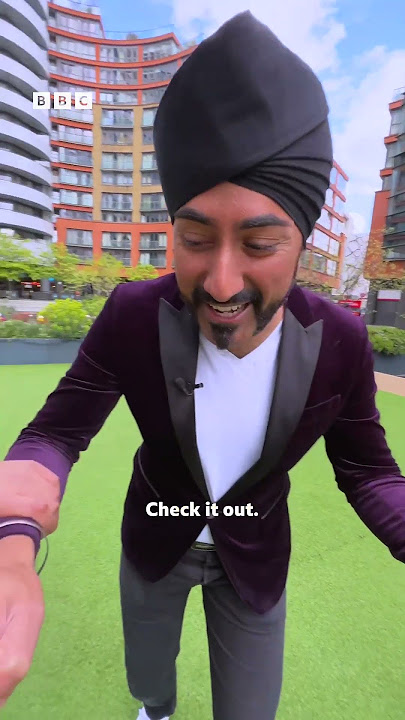 Watch @magicsingh do his thing 🪄#CoronationOnTheBBC #KingCharlesIII #iPlayer