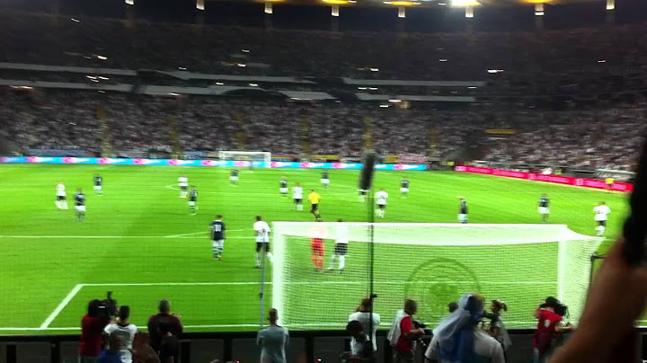 Messi verschießt Elfmeter