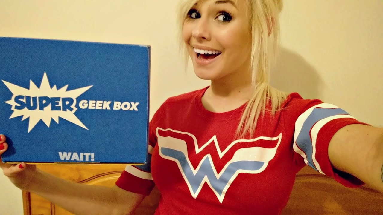Super Geek Box Unboxing!