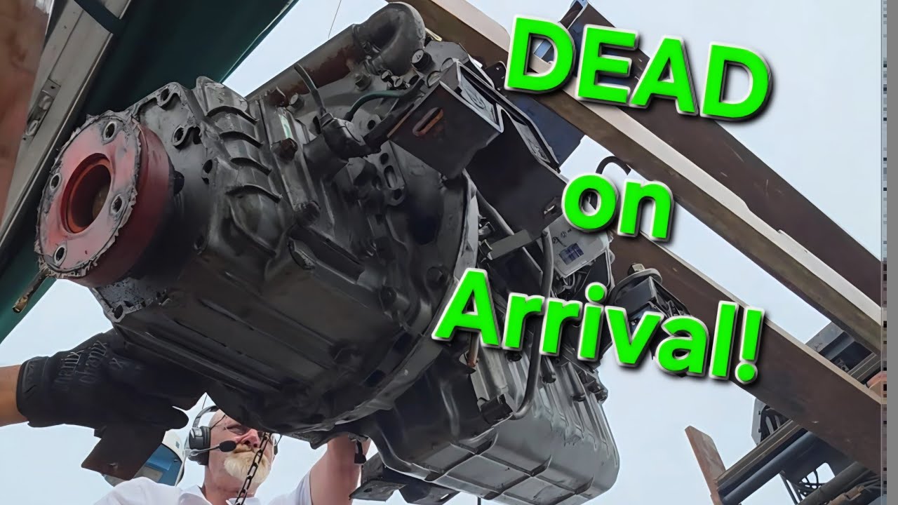 ⁣I traded a days labor for this broken Yanmar 4JHE!