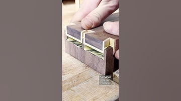 Cutting Inlaid Dovetails #dovetail #asmrsounds  #finewoodworking