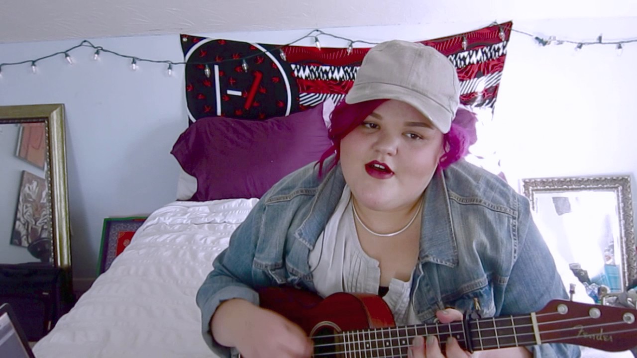 Holding On To You ( Twenty Øne Piløts Cover ) - Libby Latham