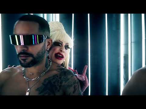 Something RIDICULOUS This Way Comes... Pandora Boxx