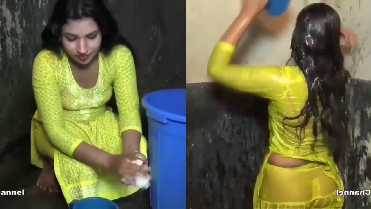 Punjabi aunty bath