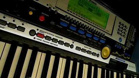 YAMAHA PSR 540 (DEMO songs) HiQ sound