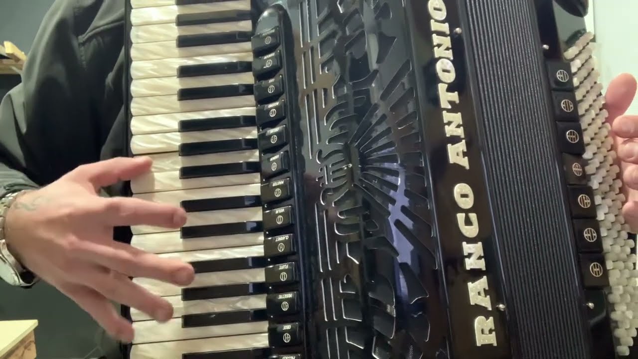 Vídeo aula acordeon - tio mederico - os Serranos - versão para iniciantes