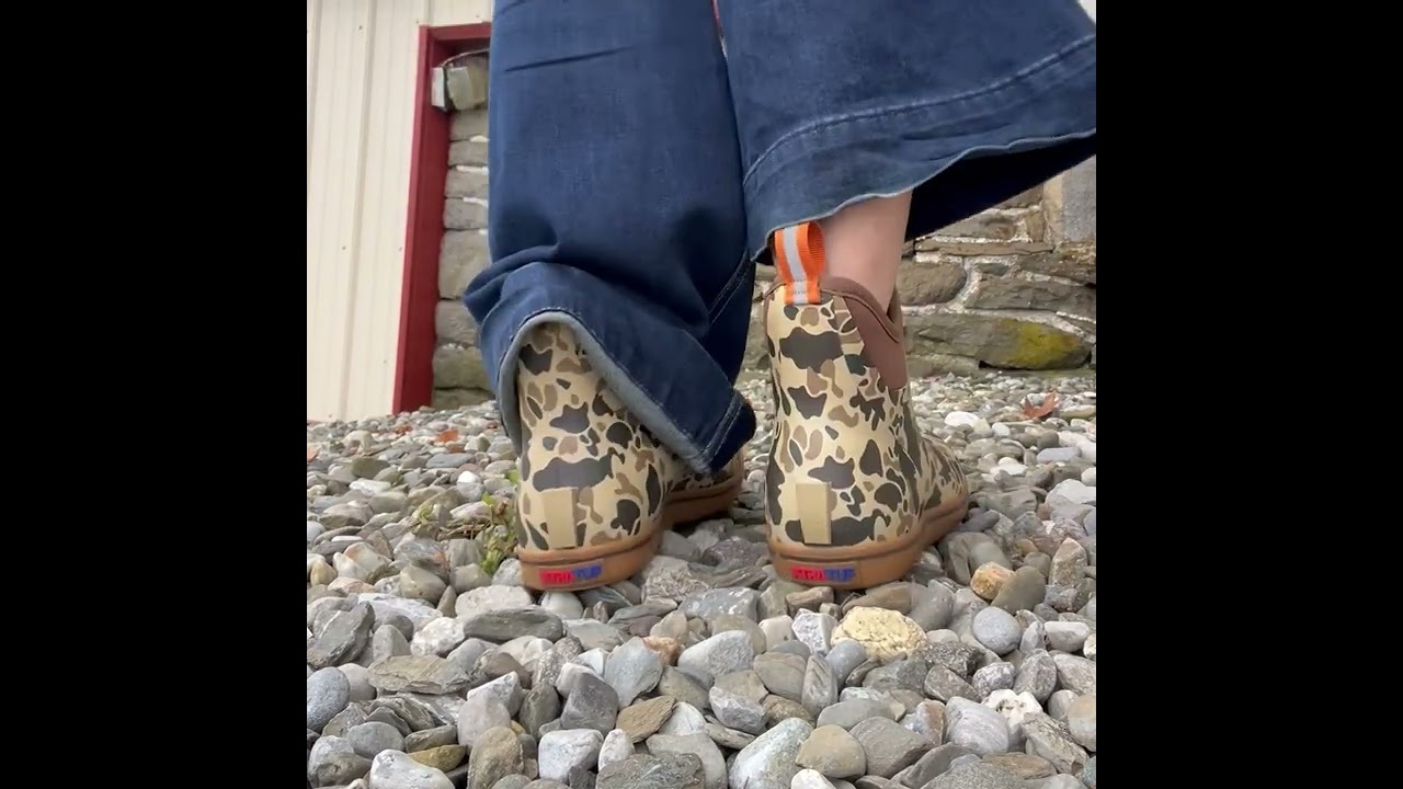 XtraTuf Women's Duck Camo Ankle Deck Boot XWABDCMO