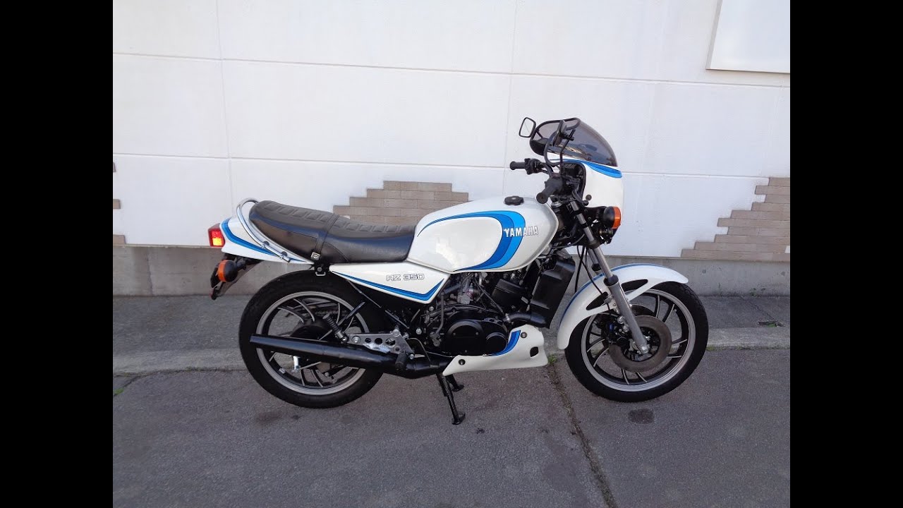 RZ350 4U0  40年前の販促用ポスター Yamaha RZ350 Banner Poster Sign Street Bike Wall Art Sign Graphics