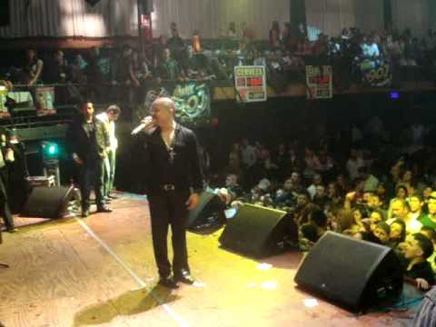 Larry Hernandez @ Las Pulgas Tijuana - La Maruchan y El Ardido
