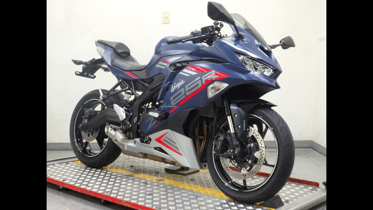 Ninja ZX-25R SE | リバースオート