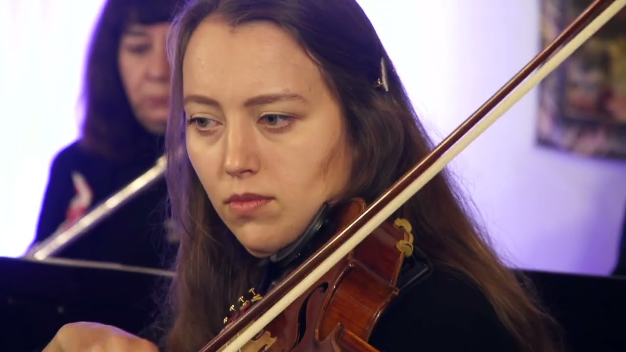 Koncert patriotyczno zaduszkowy Muzyka, tradycja i pamięć cz 1