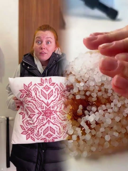 Download lagu Honnan is tudhattam volna! #hungary #pillow #funny #foryou #humor #fyp #comedy #family #couple #fun