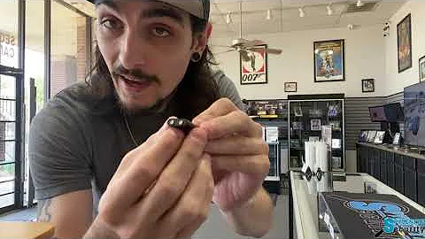 World's Smallest Micro Voice Recorder - Review -