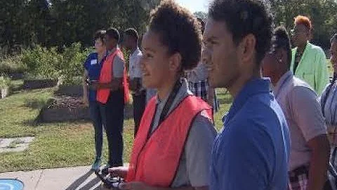 4-H students fly drones as part of National 4-H Week