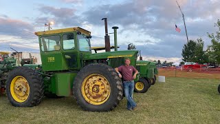 Taking the old tractors to the fair