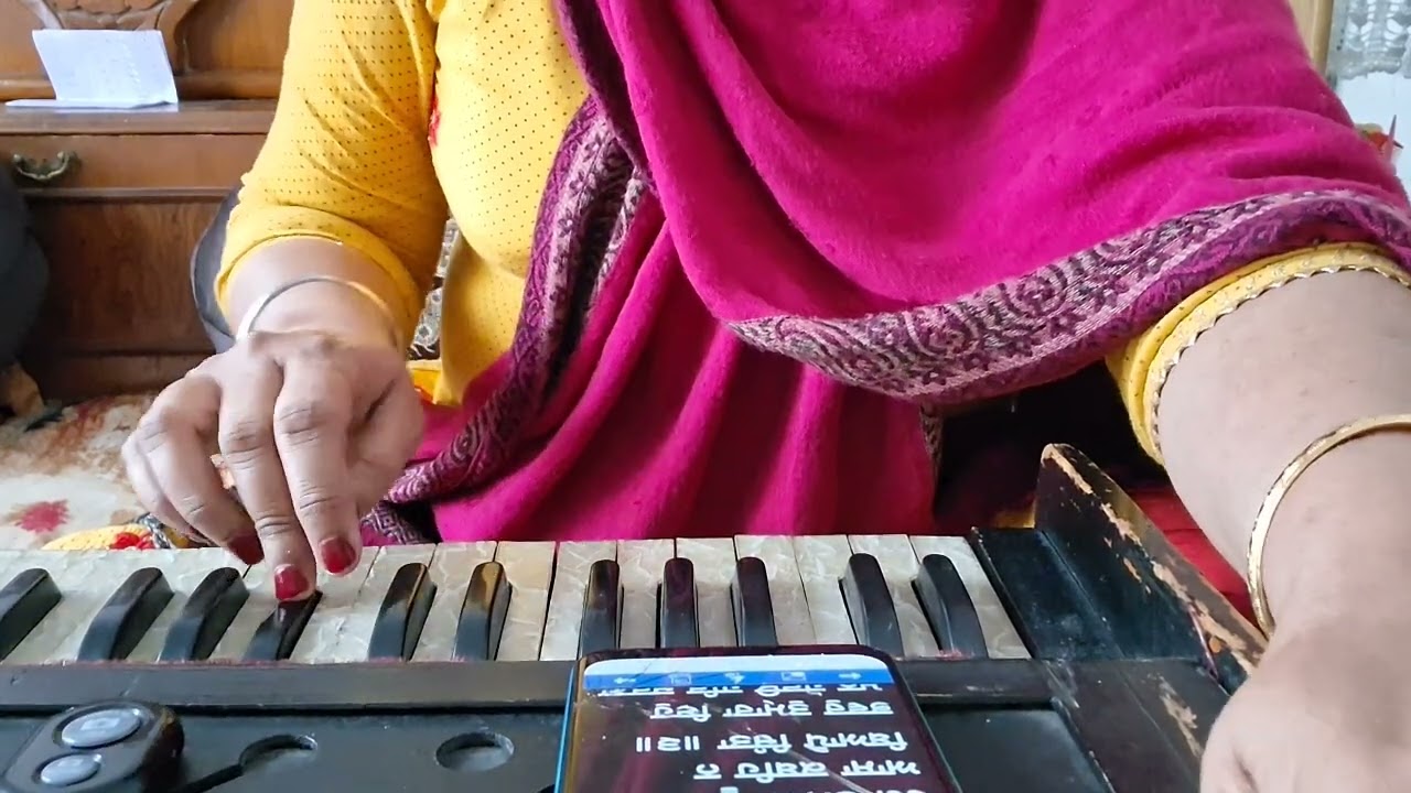 ਪੂਤਾ ਮਾਤਾ ਕੀ ਆਸੀਸ ॥