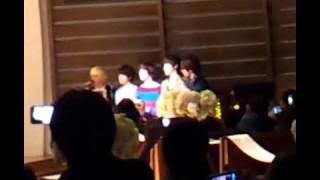 FT Island singing 'I confess' at a wedding