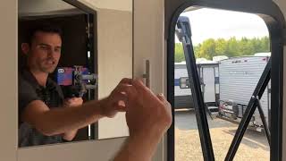 Ultra-Lite 29’ Travel Trailer with a Slide. Under 6000LBS! Great Value 2020 Keystone Bullet 290BHS!