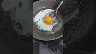 Simple & Delicious Fried Egg ! #egg #yummy #cooking
