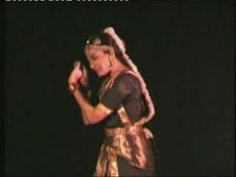 Mallika Sarabhai performs Bharata Natyam