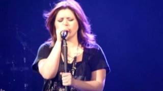 Kelly Clarkson Walking After Midnight  10-31-09 chords