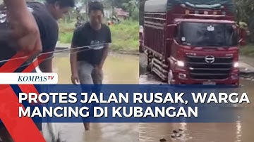 Aksi Protes Warga Bengkulu Mancing Ikan Lele di Kubangan Jalan Rusak Viral di Media Sosial!