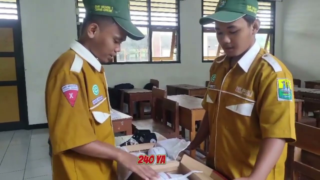 NEGOSIASI TUGAS BAHASA INDONESIA Muhammad Afrizal Al hakim(08) Marvinza Ardiansyah(01)