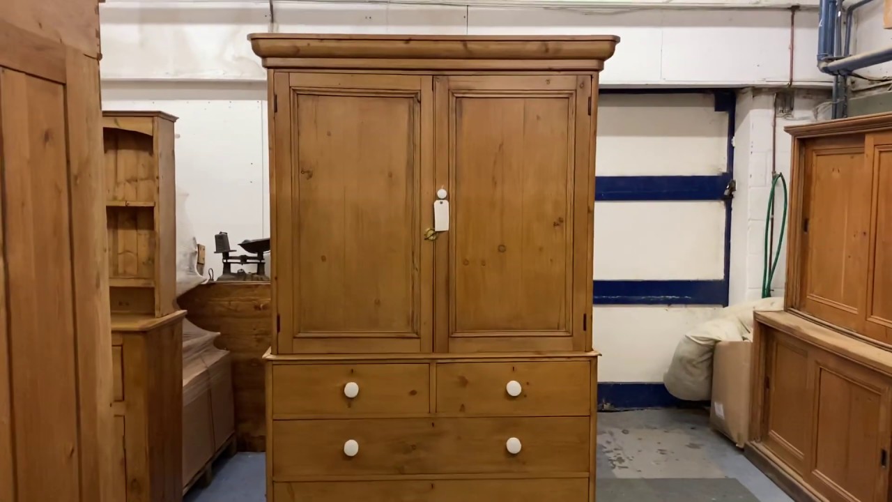 Large Late Victorian Pine Linen Press/Cupboard (E3700H) Pinefinders Old Pine Furniture